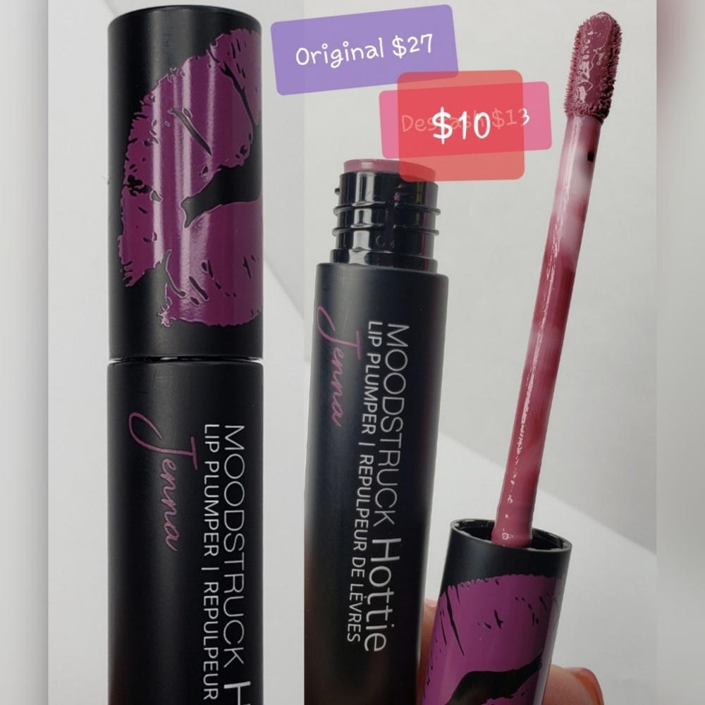 Tinted lip plumper